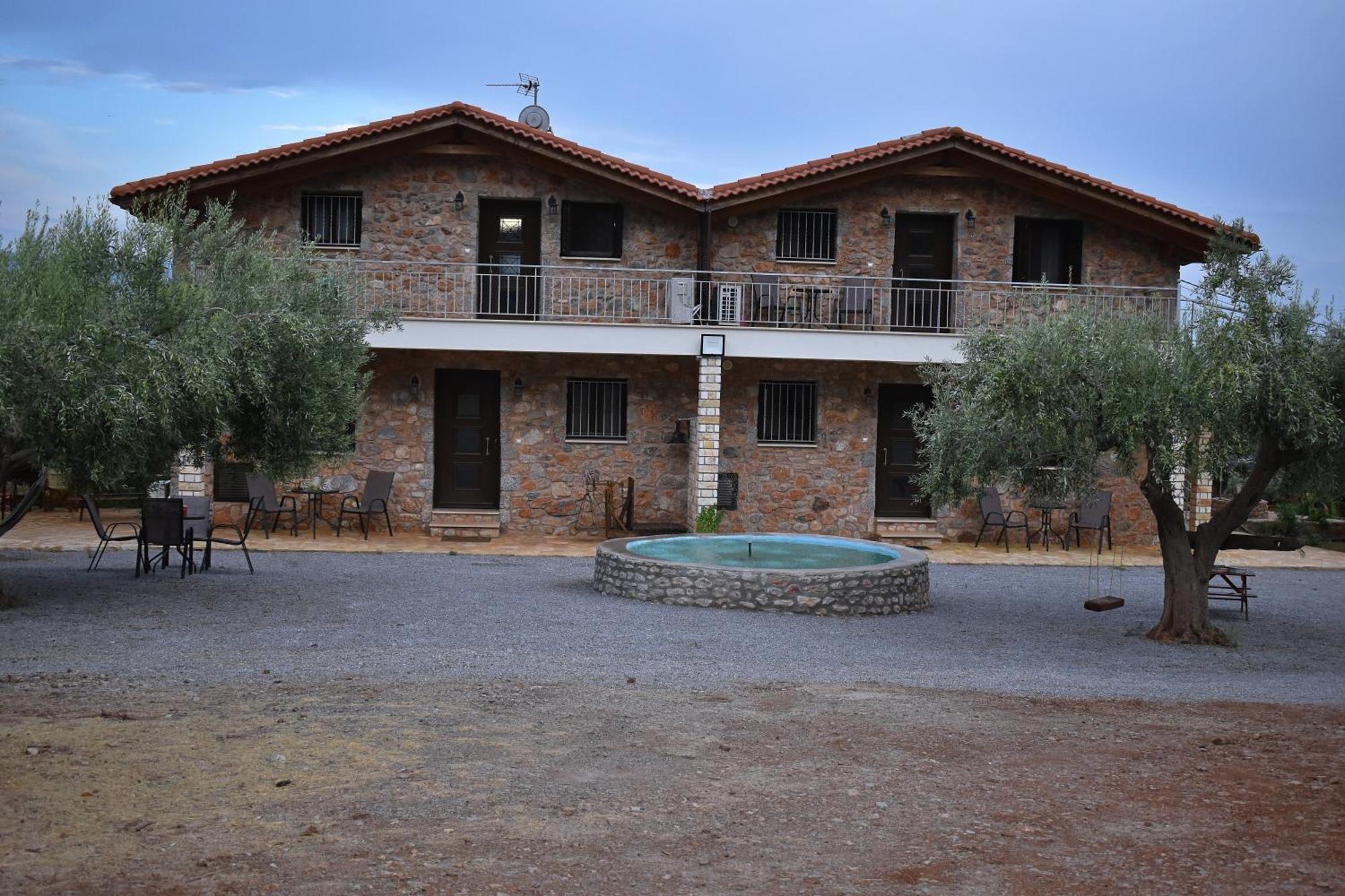 Villa In The Olive Trees Galaxidi Exterior photo